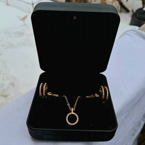 14k Gold Plated Chain and Earing Set 😍 - Picture 1 of 2